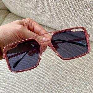 Unique Pink Sunglasses • New